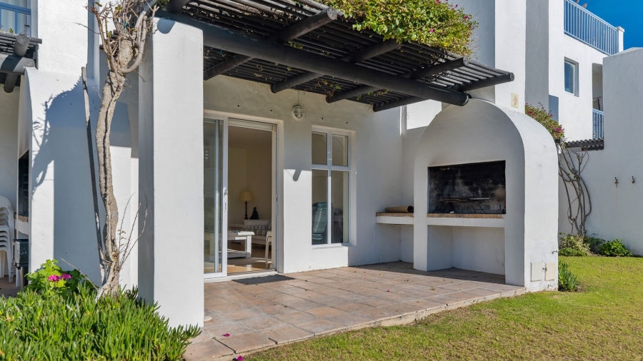 2 Bedroom Property for Sale in Struisbaai Western Cape